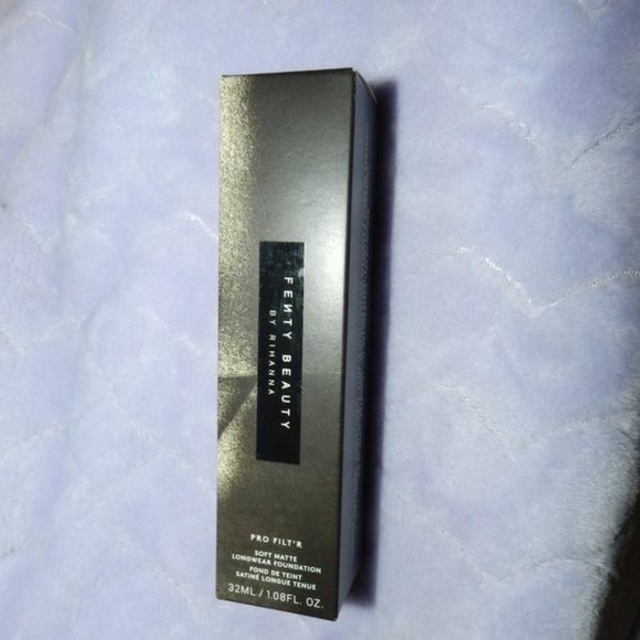 🆕FENTY PRO FILT'R SOFT MATTE LONGWEAR FOUNDATION #145 NIB/NWT! - Picture 1 of 12